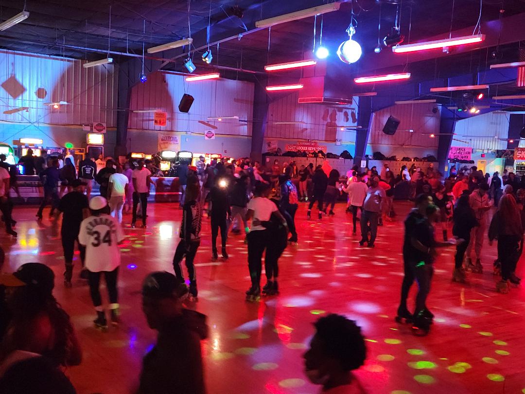 Adult Night skate presented by the Main Event Philly